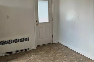 105 Wakefield Ave, Yonkers, NY 10704 - Photo 3
