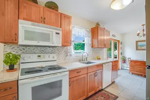 26 Bowdoin Ln, Wappingers Falls, NY 12590 - Photo 11