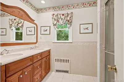 5 Hampton Place, Katonah, NY 10536 - Photo 9