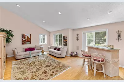45 Eagle Ridge Way, Nanuet, NY 10954 - Photo 23