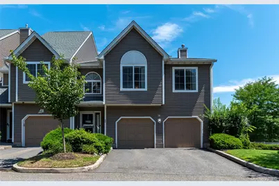 45 Eagle Ridge Way, Nanuet, NY 10954 - Photo 3