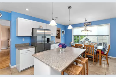 45 Eagle Ridge Way, Nanuet, NY 10954 - Photo 13