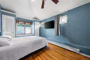 23 Charmian St, Huntington Station, NY 11746 - Photo 11