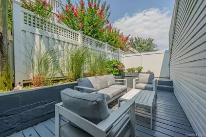 1215 W Park Avenue, Long Beach, NY 11561 - Photo 17