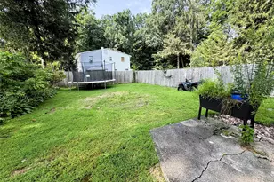 17 Bridge Ln, Yorktown Heights, NY 10598 - Photo 13