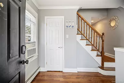 49 Devon Street, Malverne, NY 11565 - Photo 3