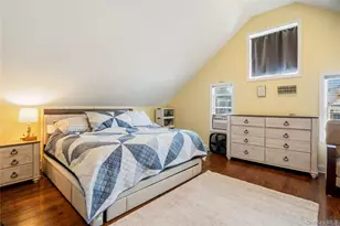 49 Devon St, Malverne, NY 11565 - Photo 17