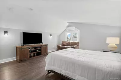 36 Pilgrim Drive, Port Chester, NY 10573 - Photo 17