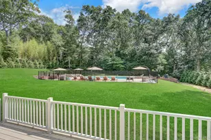 4 Jason Ct, Dix Hills, NY 11746 - Photo 23