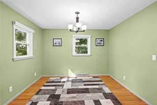 141 Fire Ln, Wading River, NY 11792 - Photo 11