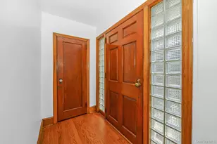 228 Vancott Ave, Farmingdale, NY 11735 - Photo 29