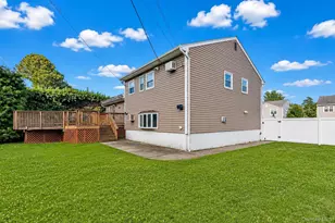 5 Cranberry Ln, Plainview, NY 11803 - Photo 27