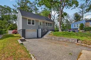 15 Bergen Ct, Huntington Station, NY 11746 - Photo 25