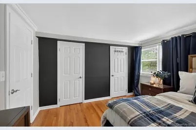 15 Bergen Court, Huntington Station, NY 11746 - Photo 17