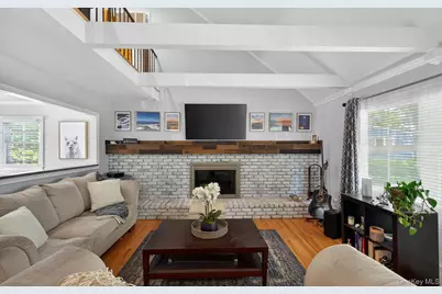 15 Bergen Court, Huntington Station, NY 11746 - Photo 5