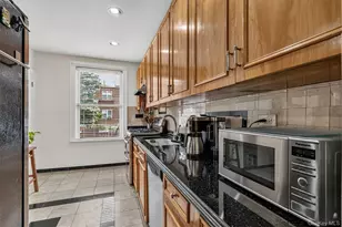 2218 Holland Ave, Bronx, NY 10467 - Photo 17