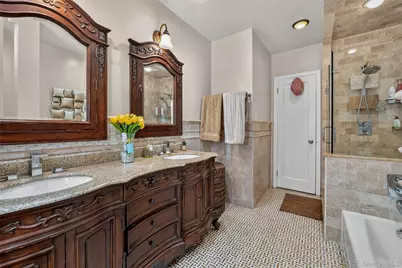 2218 Holland Avenue, Bronx, NY 10467 - Photo 31