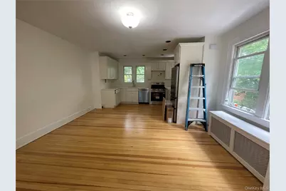 5 Titus Road #2, Glen Cove, NY 11542 - Photo 3