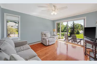 29 Seacove Lane, South Jamesport, NY 11901 - Photo 17