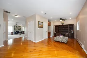192 E Hook Rd, Hopewell Junction, NY 12533 - Photo 15