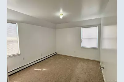 177-45 Meadow Road #2nd Floor, Jamaica, NY 11434 - Photo 11