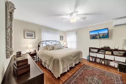 1904 Tenbroeck Avenue, Bronx, NY 10461 - Photo 11