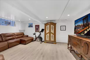 1904 Tenbroeck Ave, Bronx, NY 10461 - Photo 15