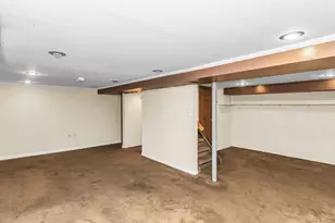 8 Gerhard Rd, Plainview, NY 11803 - Photo 25