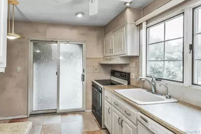 8 Gerhard Road, Plainview, NY 11803 - Photo 5
