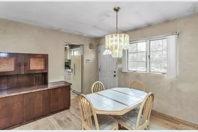 8 Gerhard Road, Plainview, NY 11803 - Photo 7