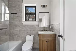 631 N Broadway, Yonkers, NY 10701 - Photo 15