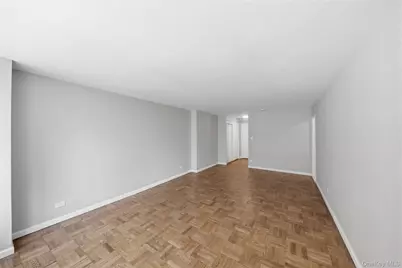 310 E 70th Street #5C, New York, NY 10021 - Photo 9