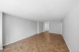 310 E 70th St, New York, NY 10021 - Photo 9