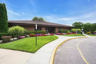 121 Scarlett Dr, Commack, NY 11725 - Photo 41