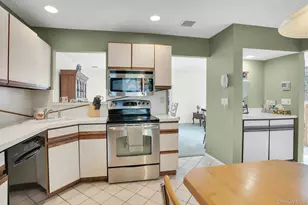 121 Scarlett Dr, Commack, NY 11725 - Photo 15