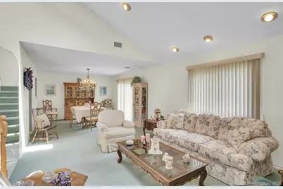 121 Scarlett Drive, Commack, NY 11725 - Photo 23