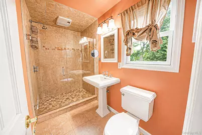 8 Old Orchard Court, Rocky Point, NY 11778 - Photo 19