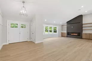 128 Bay Ave, Huntington, NY 11743 - Photo 5
