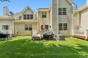107 Kettles Ln, Medford, NY 11763 - Photo 31