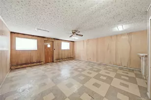 66-69 73rd Pl, Middle Village, NY 11379 - Photo 15