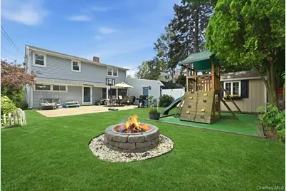 64 Bridle Lane, Hicksville, NY 11801 - Photo 23