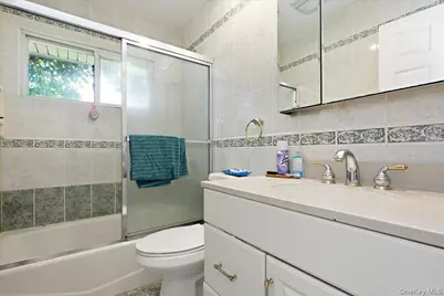 64 Bridle Lane, Hicksville, NY 11801 - Photo 13
