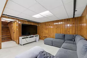 101 Lefferts Rd, Garden City, NY 11530 - Photo 25