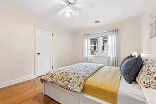 101 Lefferts Rd, Garden City, NY 11530 - Photo 15