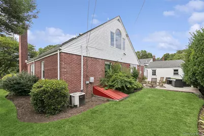 101 Lefferts Road, Garden City, NY 11530 - Photo 33