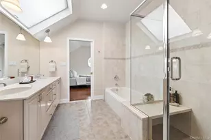 101 Lefferts Rd, Garden City, NY 11530 - Photo 23