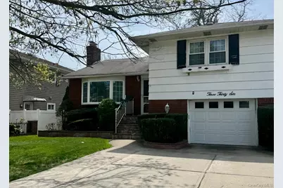 336 W Valley Stream Boulevard, Valley Stream, NY 11580 - Photo 1