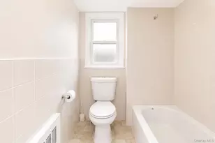 133 Cleveland Ave, Long Beach, NY 11561 - Photo 11