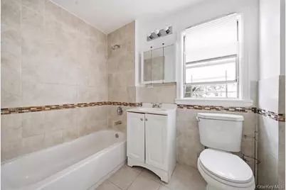 11535 197th Street, Saint Albans, NY 11412 - Photo 15