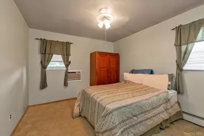20 Lillian Street, Port Jefferson, NY 11776 - Photo 17